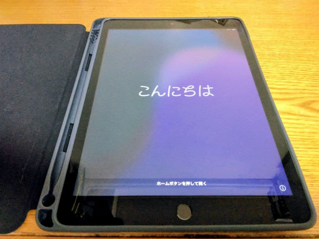 美品　iPad第9世代 64GB Cellularモデル MK473J/A