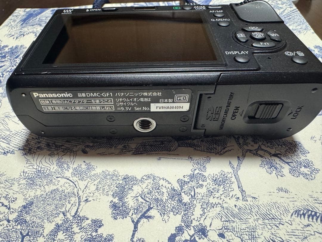 Panasonic LUMIX DMC-GF1 ミラーレス一眼