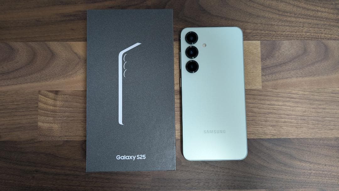 Galaxy S25 256GB ミント 美品