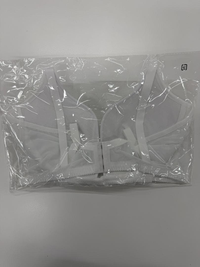 マノロ　【PGブラ】ホワイト　ブラック　ノンワイヤー　4L　2枚セット