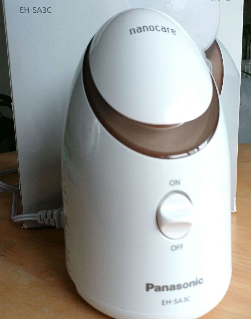 ナノケアスチーマー　Panasonic EH-SA3C-N GOLD