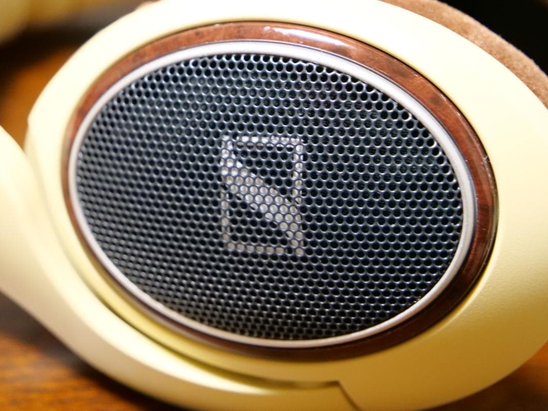 ゼンハイザーHD598　通称プリン　ミニプラグ変換器付き　SENNHEISER