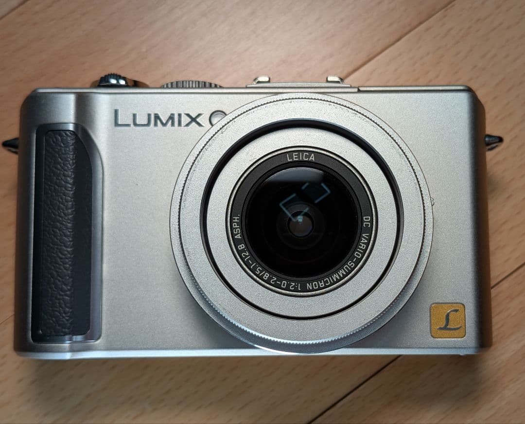 デジタルカメラ Panasonic LUMIX DMC-LX3