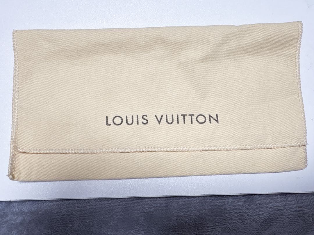 LOUIS VUITTON（ルイヴィトン） ジッピーウォレット / モノグラム