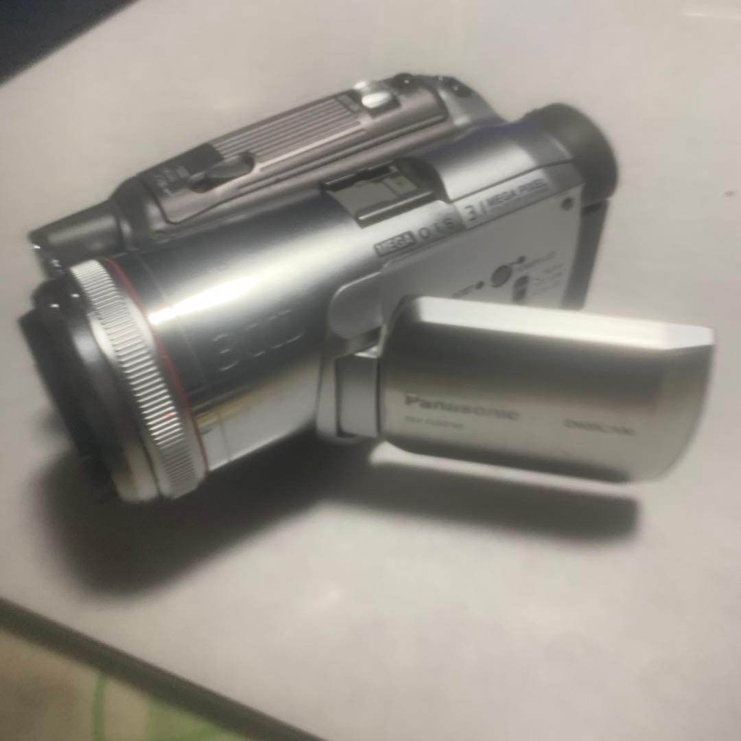 動作品　Panasonic  miniDVビデオカメラ　NV-GS250