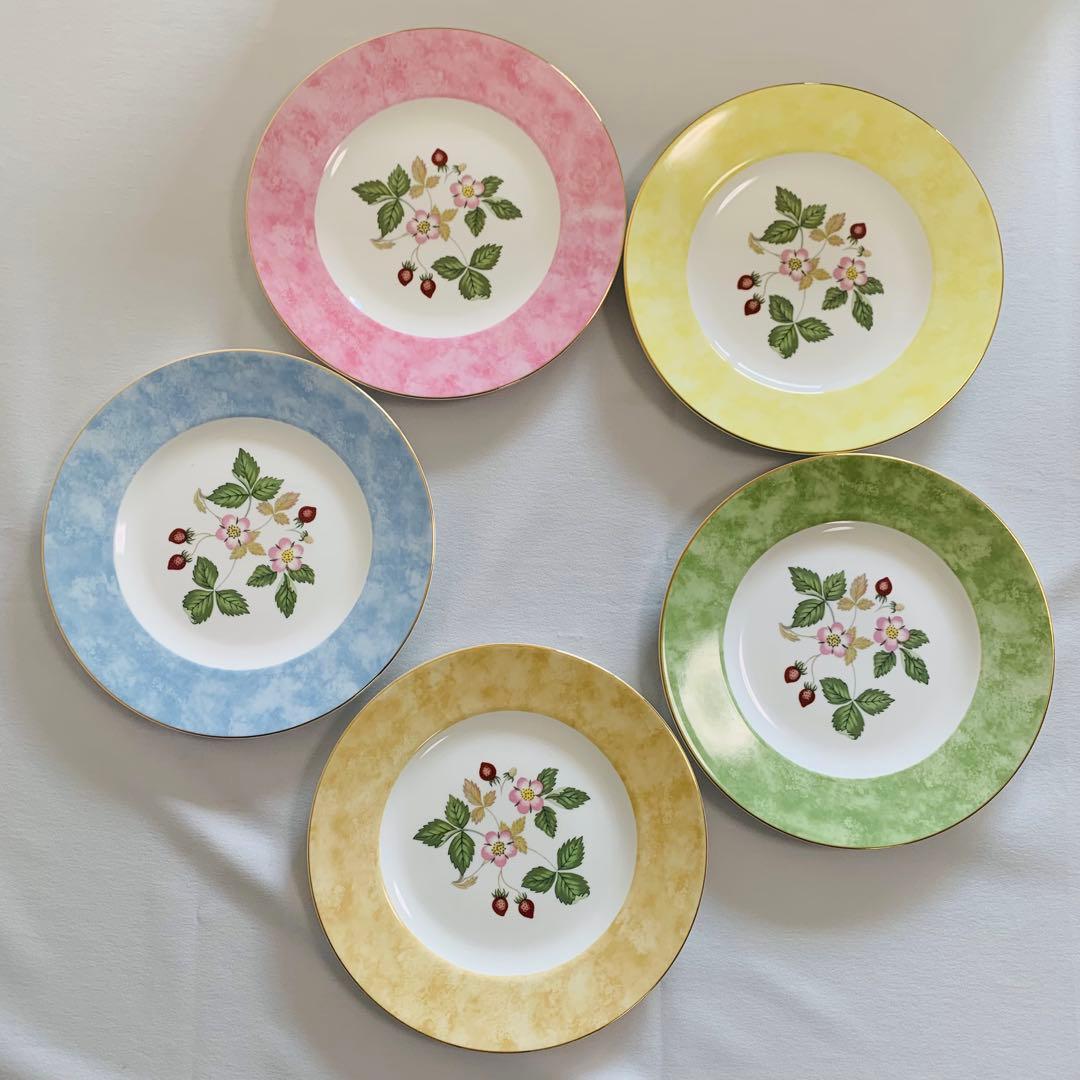 【美品】ウェッジウッド ワイルドストロベリー フルリムプレート５色セット