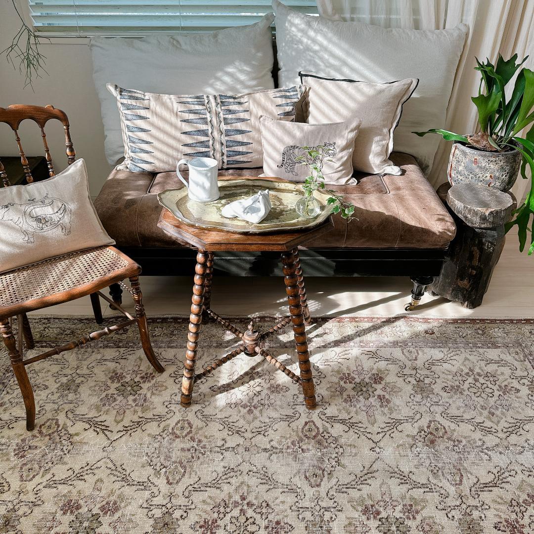 トルコヴィンテージラグ A93 レア クリーム グリーン ブラウン ピンク