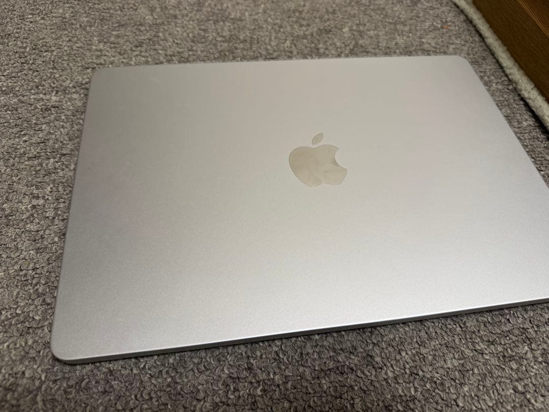 【新品同様・最新版】M4・Apple MacBook Air2025