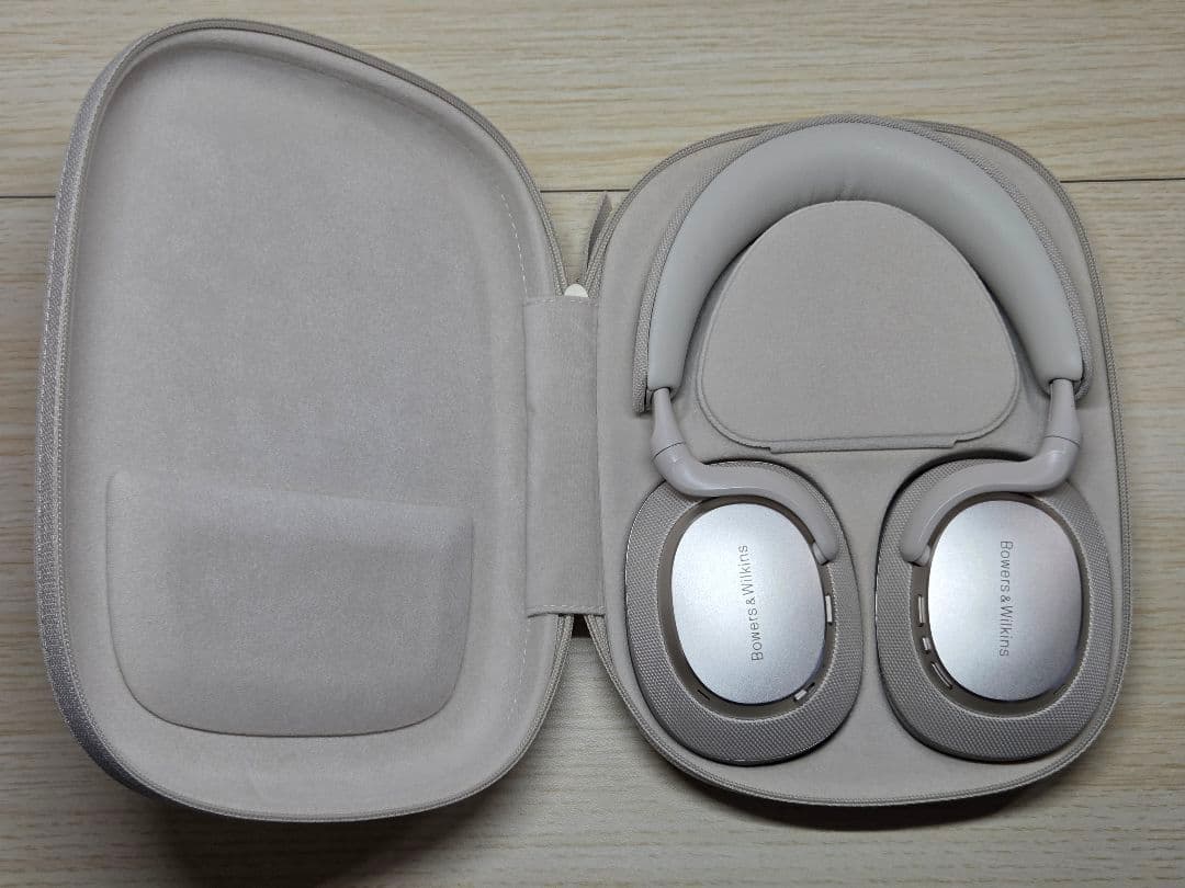 Px7 S3 キャンバス・ホワイト ＋ 交換用イヤーパッド(純正品)