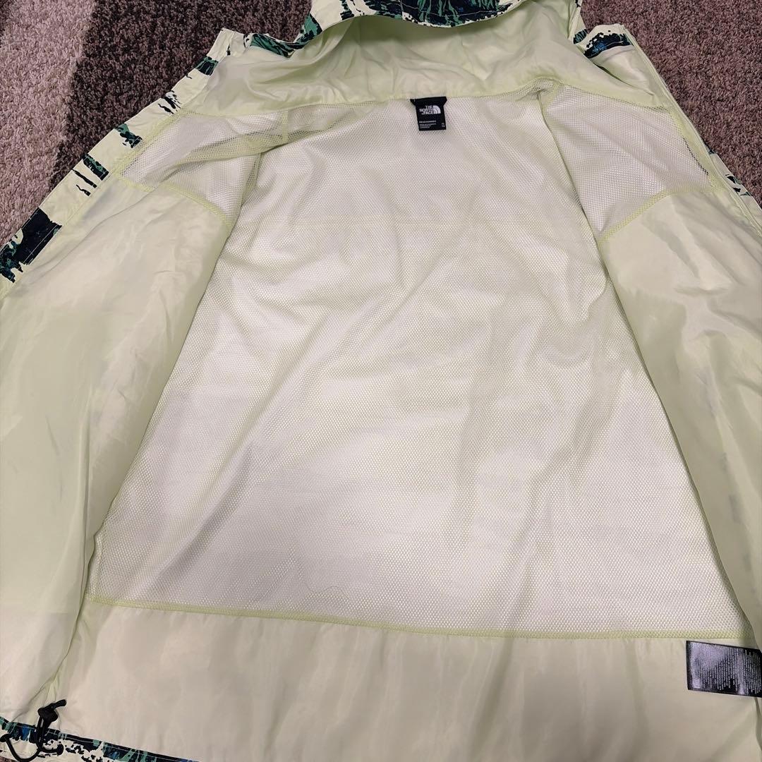 The North Face マウンテンパーカー