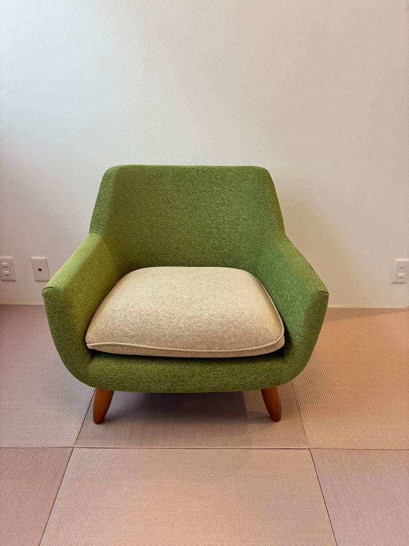 FLYMEe Parlor 緑色 1人掛けソファ モダンデザイン
