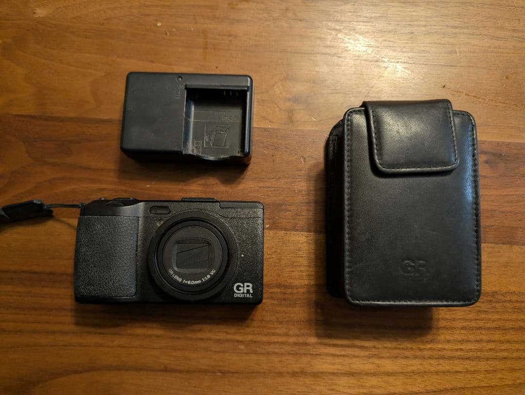 【2669回ショット】RICOH GR digital ⅳ　 GRデジタル4