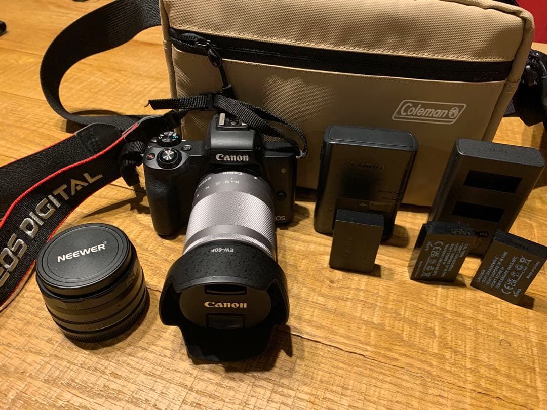 Canon EOS kiss M 18-150mmレンズセット