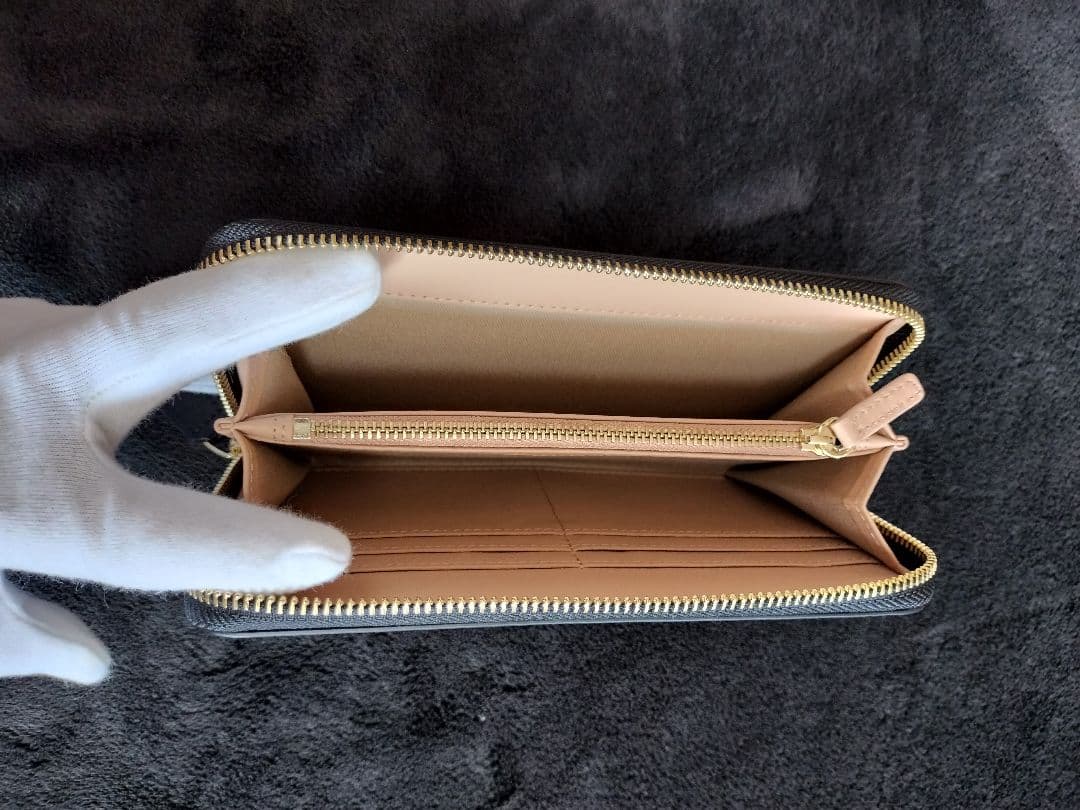 EMPORIO ARMANI 長財布 ラウンドファスナー 新品未使用