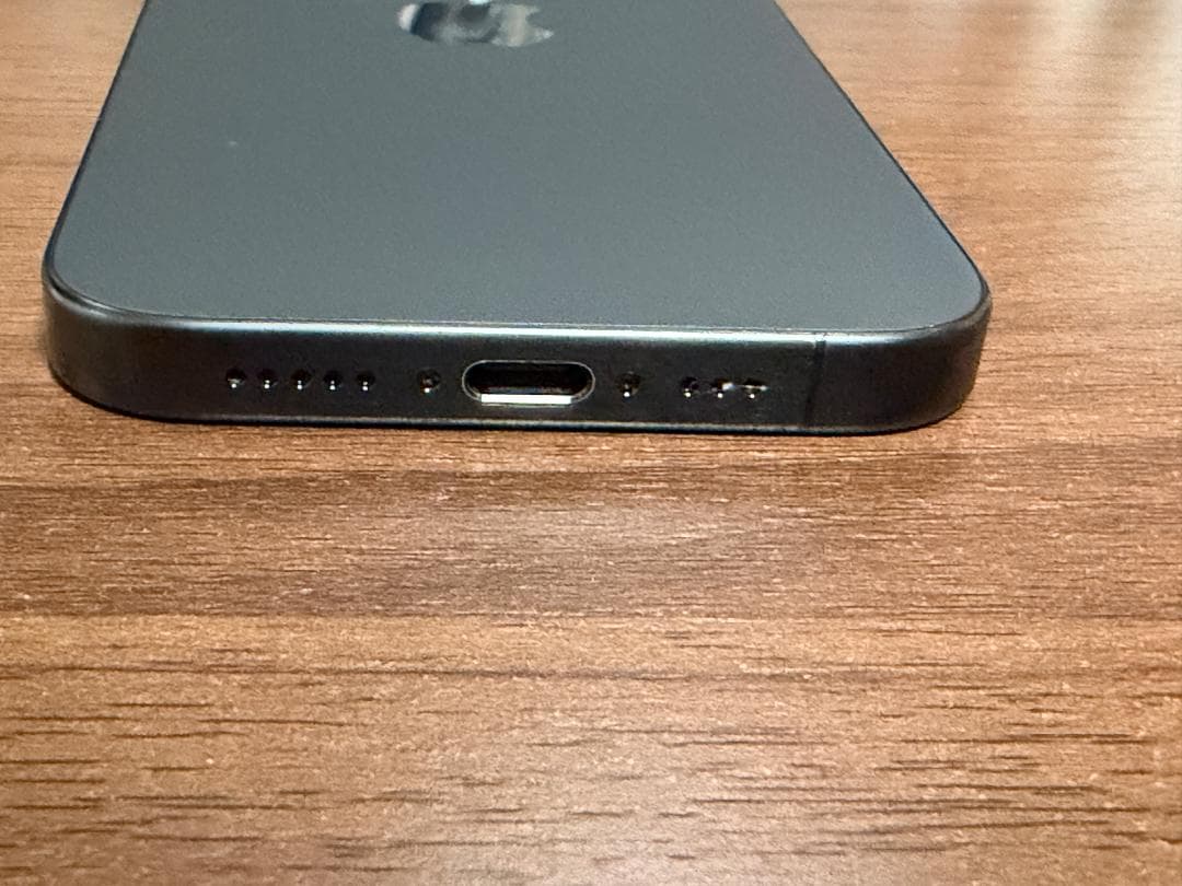 iPhone 15Pro 1TB スペースグレー 本体