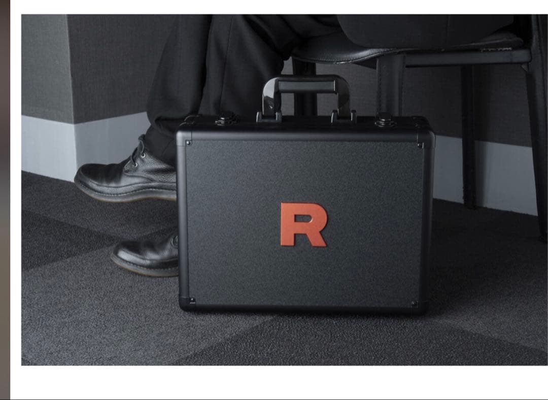 ポケモンカードゲーム　ロケット団の栄光　アタッシュケースセット　新品未開封