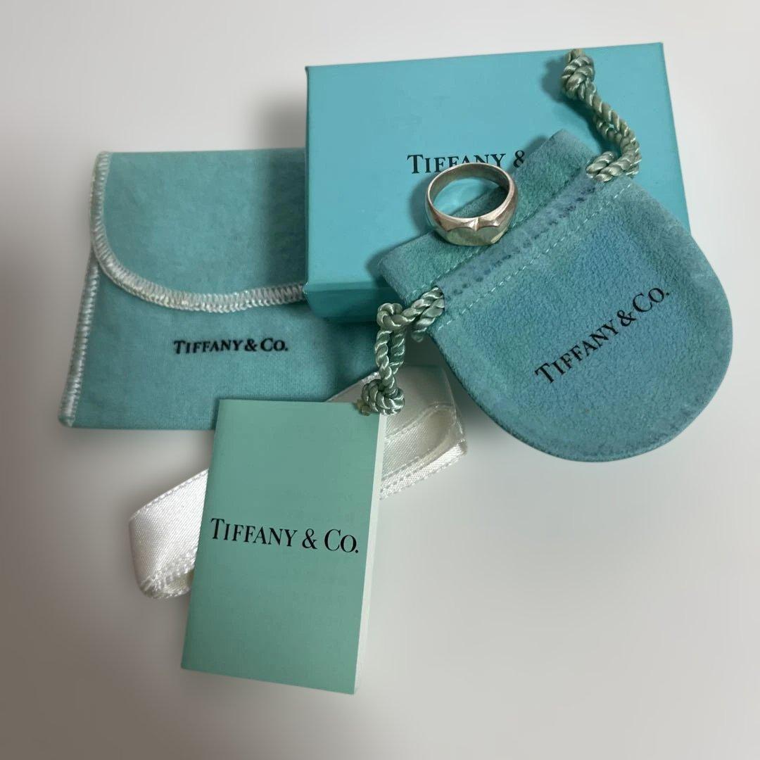 ティファニー　シグネットカーブズハートリング　8,5号