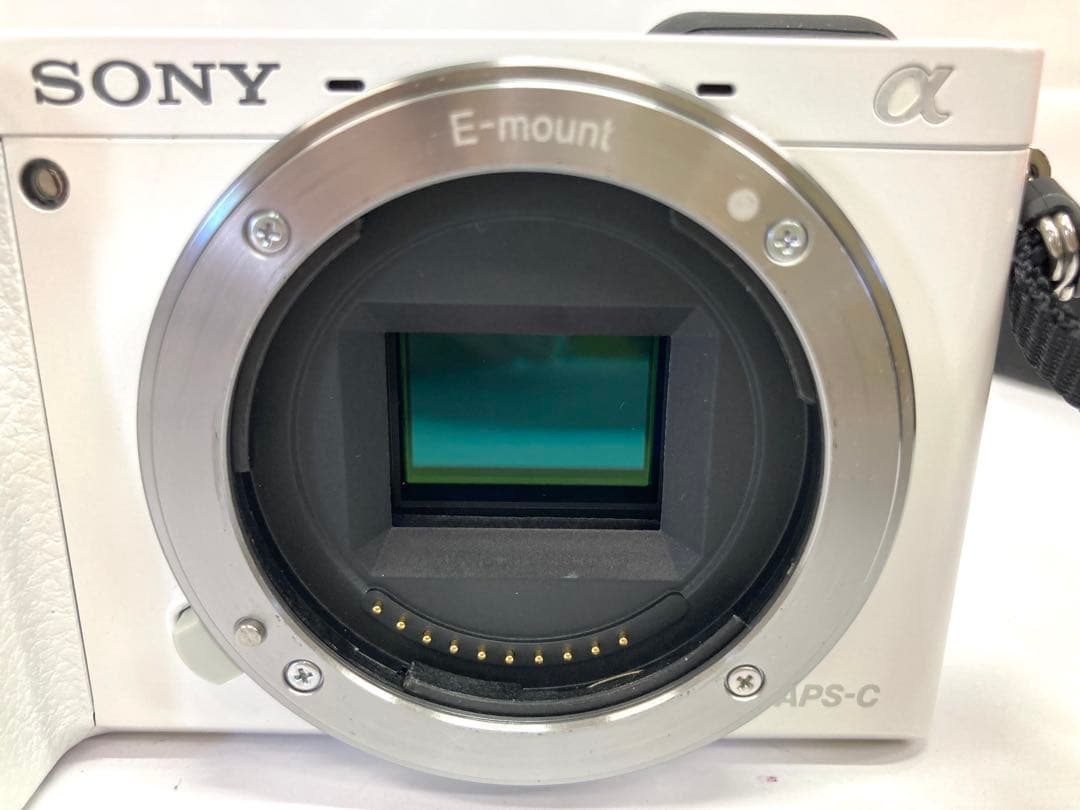 SONY ソニー a6000 ミラーレス一眼 ダブルズームレンズキット