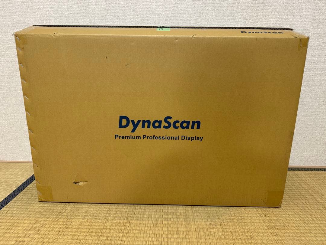 Dynascan ディスプレイ　DS323LT4 超高性能デジタルサイネージ