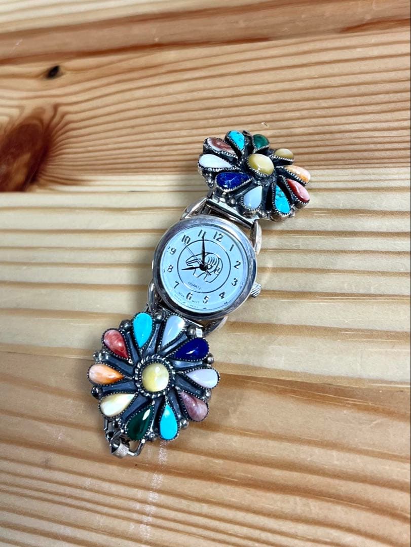 ズニ族Phyllis Coonsisマルチカラークラスター腕時計