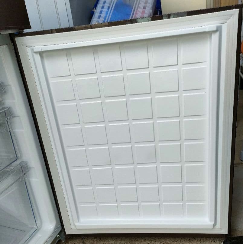 SHARP シャープ プラズマクラスター 冷蔵庫 SJ-PD27A-T