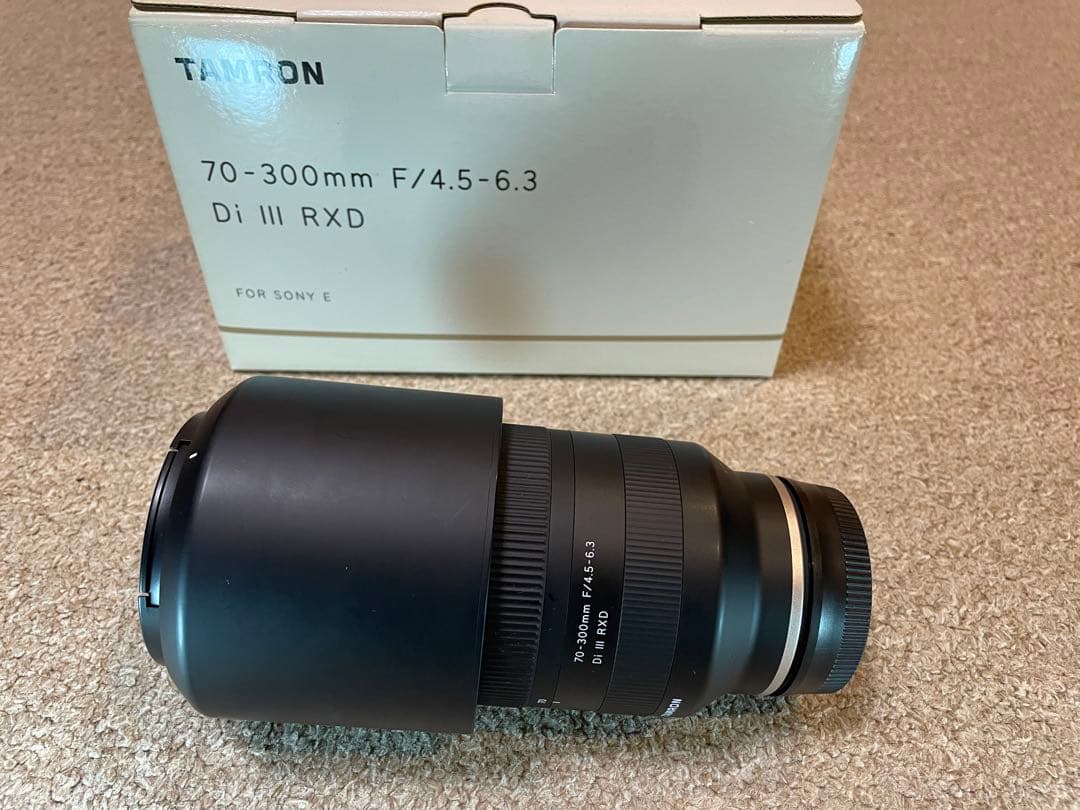 TAMRON 70-300 F/4.5-6.3 タムロン　ソニー　Eマウント