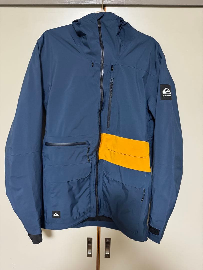 Quiksilver GORE-TEX スノーボードジャケット Mサイズ（日本