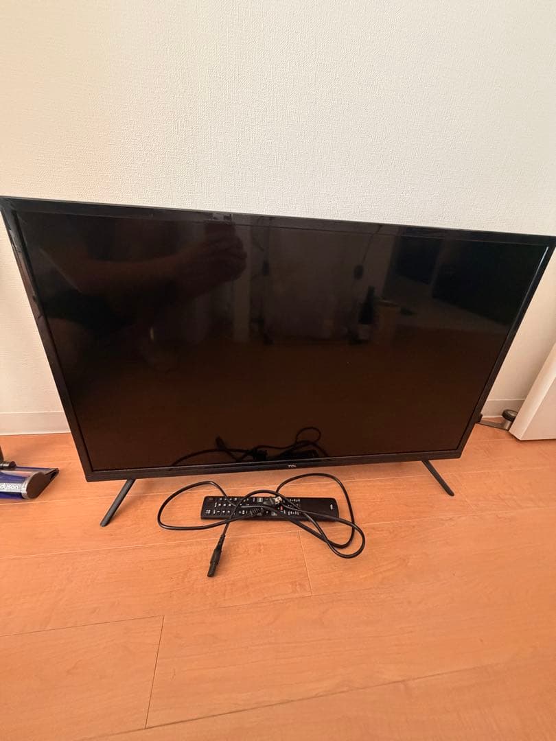 【美品】TCL 液晶カラーテレビ 32D200