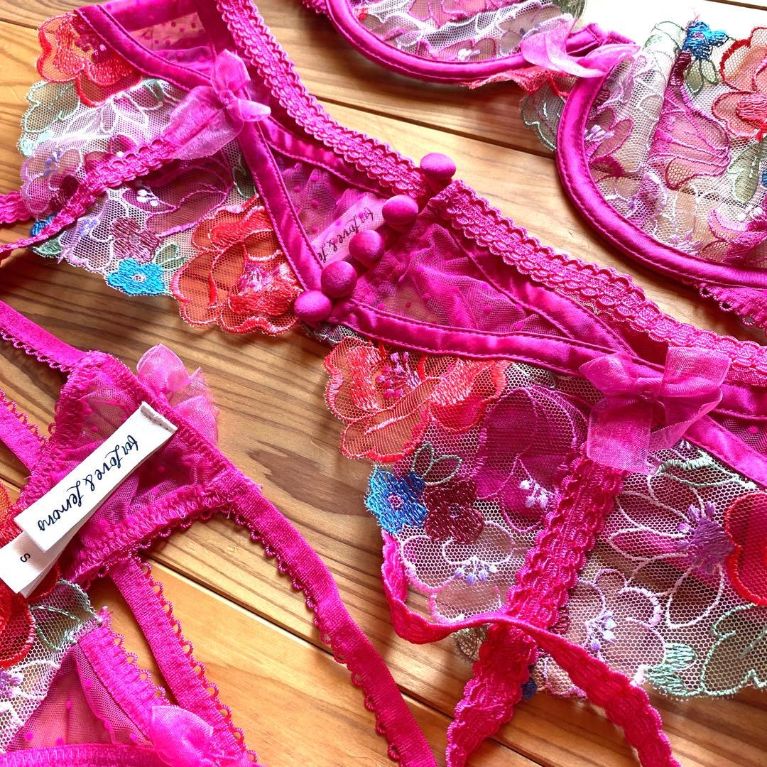 ブラパンティガードルセットアップ