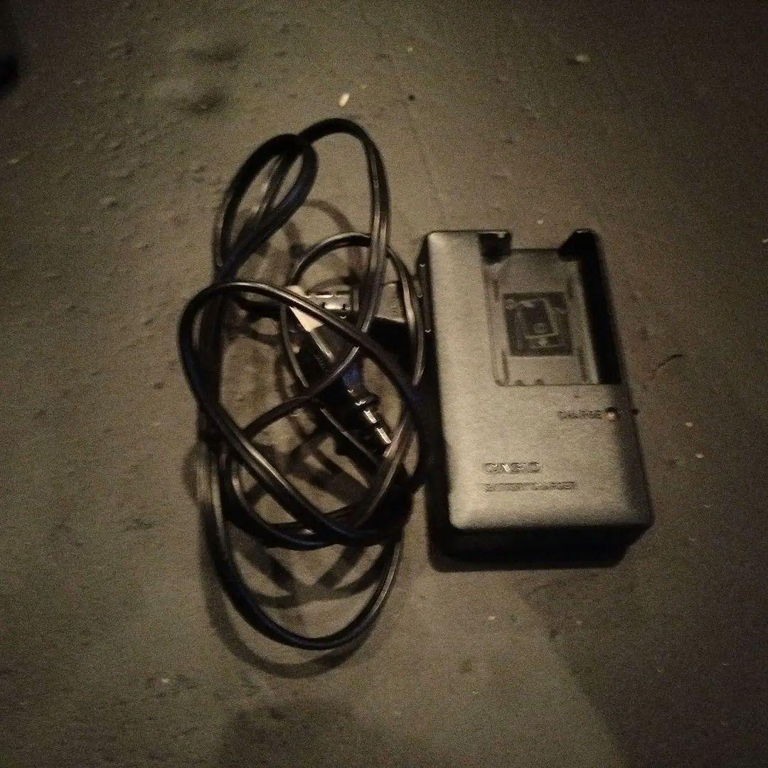 CASIO EXILIM EX-FH100 シルバー